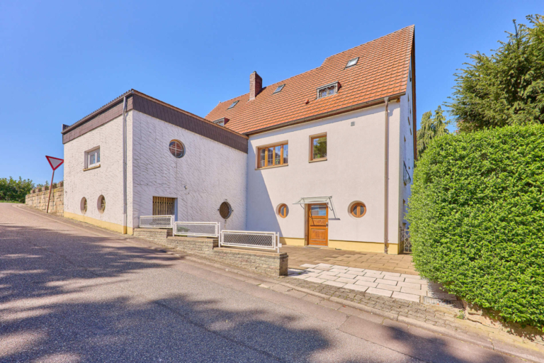 Zugang Einliegerwohnung / Praxis