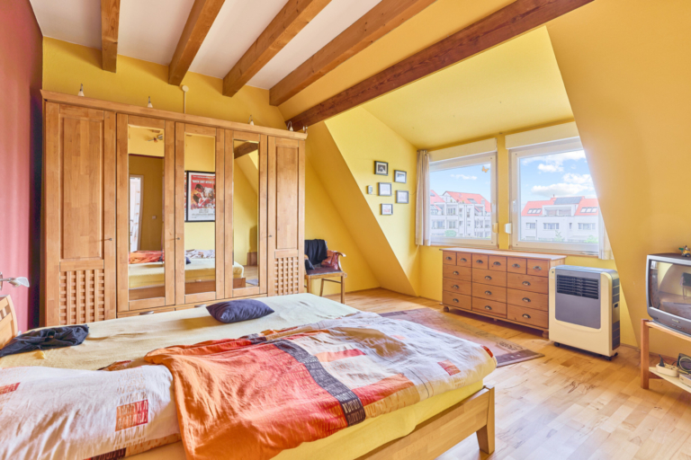 Hinterhaus Schlafzimmer OG