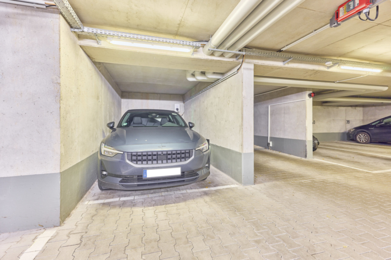 Tiefgaragenstellplatz
