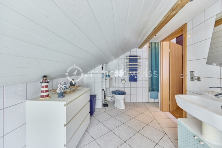 Badezimmer DG