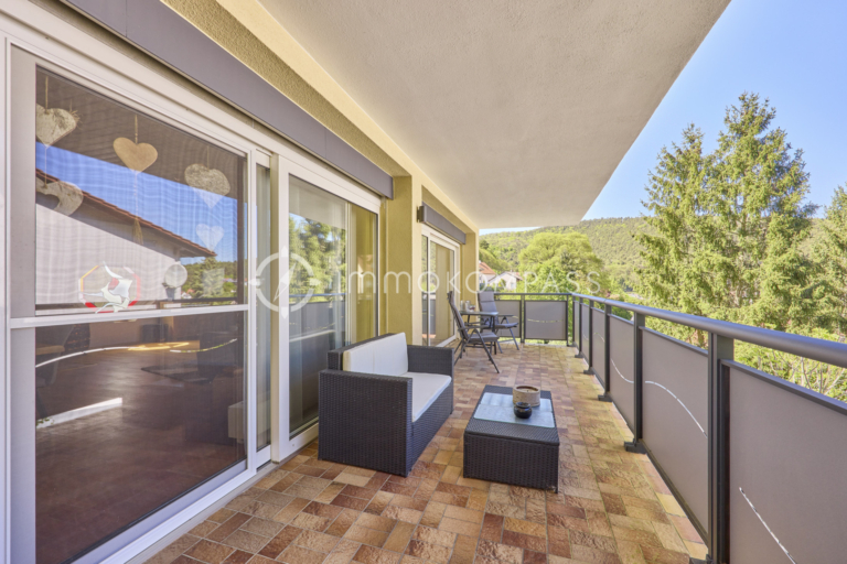 Balkon Wohnzimmer / Schlafzimmer